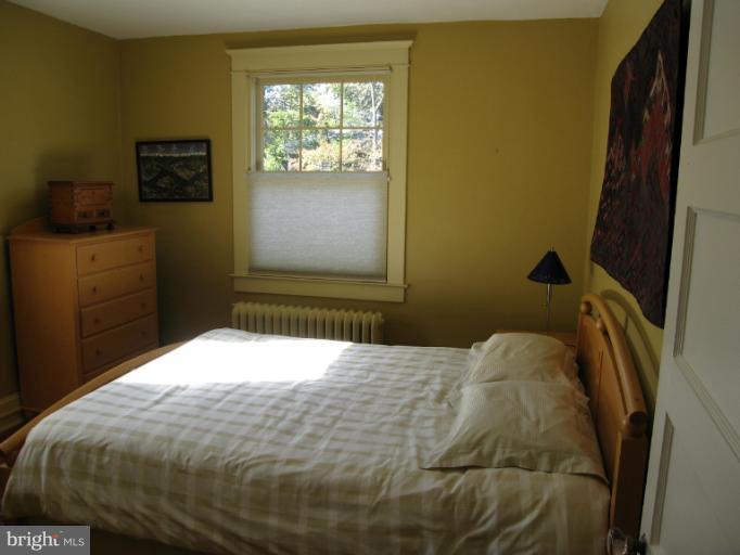 5731 Ridgedale Road Baltimore, MD 21209 - Photo 21 of 29 Bedroom