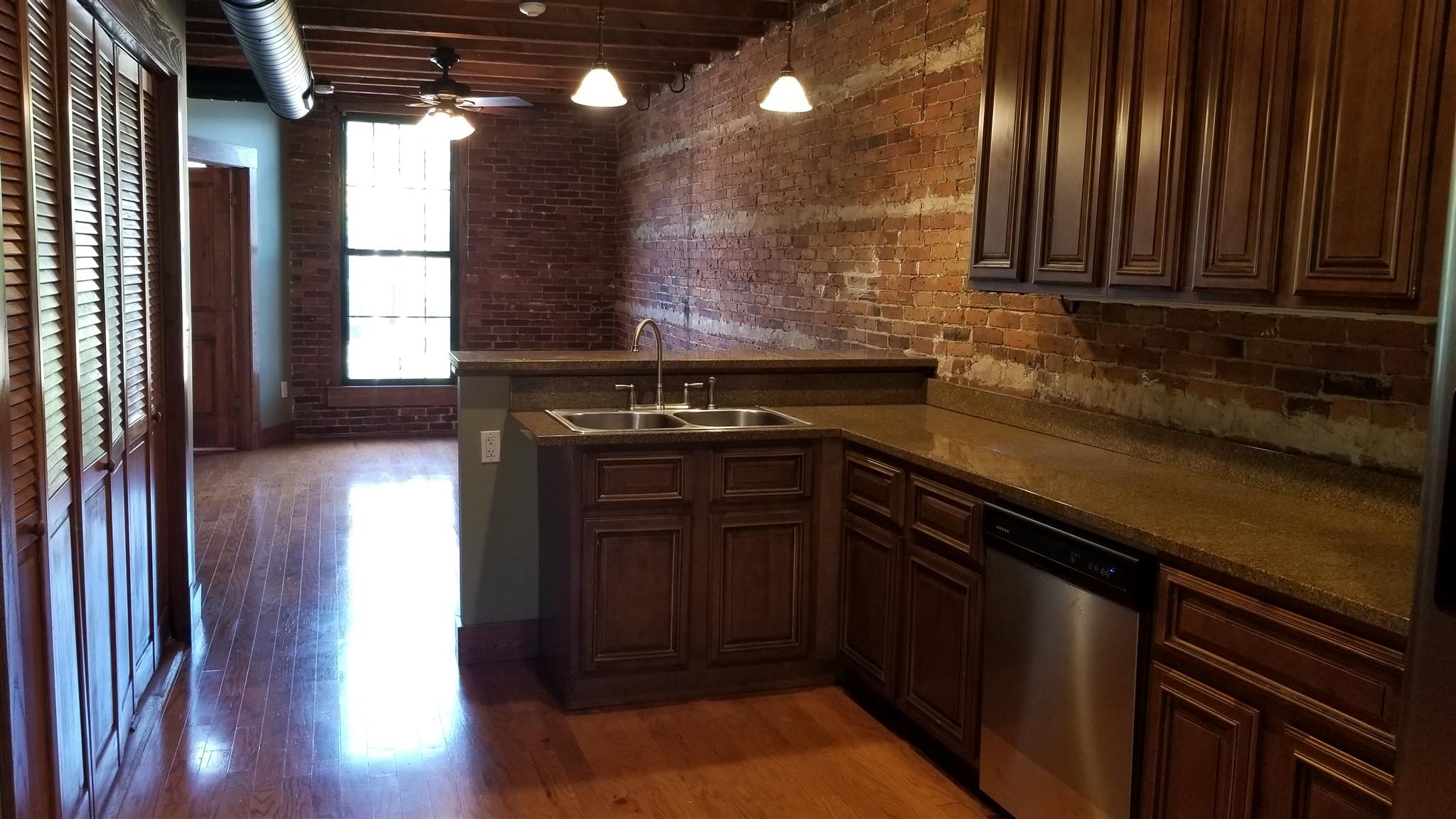 8 Central Square, Unit B Bristol, NH 03222 - Photo 4 of 12