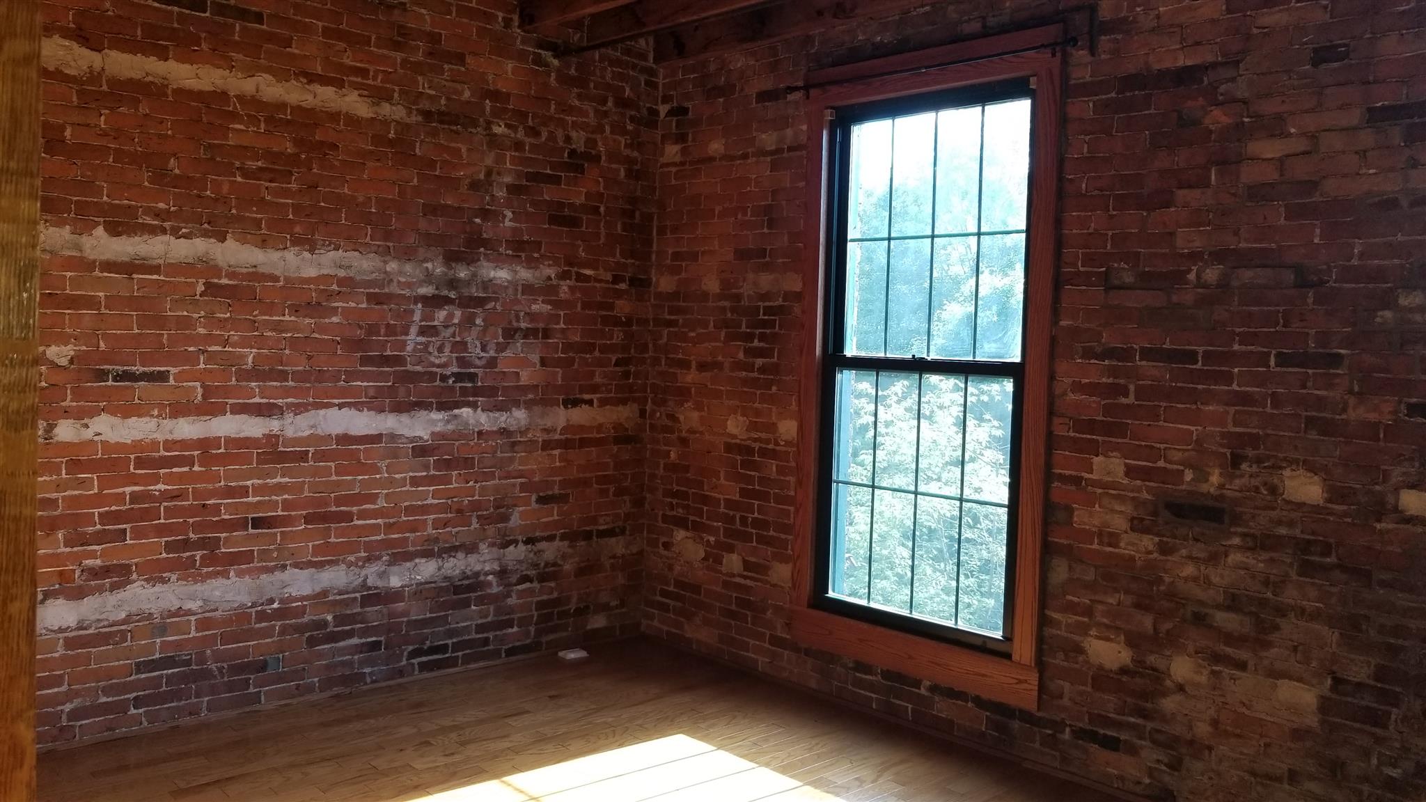 8 Central Square, Unit B Bristol, NH 03222 - Photo 8 of 12