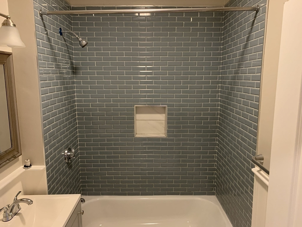 15-17 Lorna Road, Unit 1 Boston, MA 02126 - Photo 6 of 12