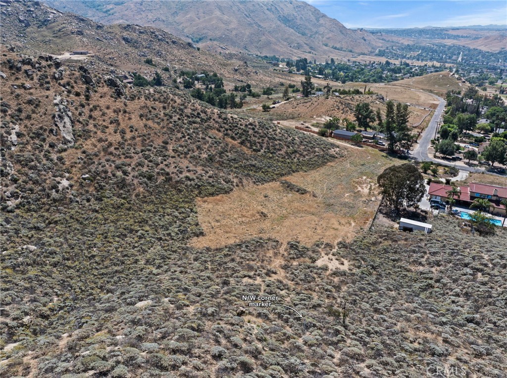 2001 Mt Vernon Avenue Riverside, CA 92507 - Photo 6 of 9