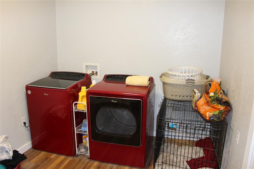 503 West 9th Street Cisco, TX 76437 - Photo 9 of 9 a utility room with dryer and washer