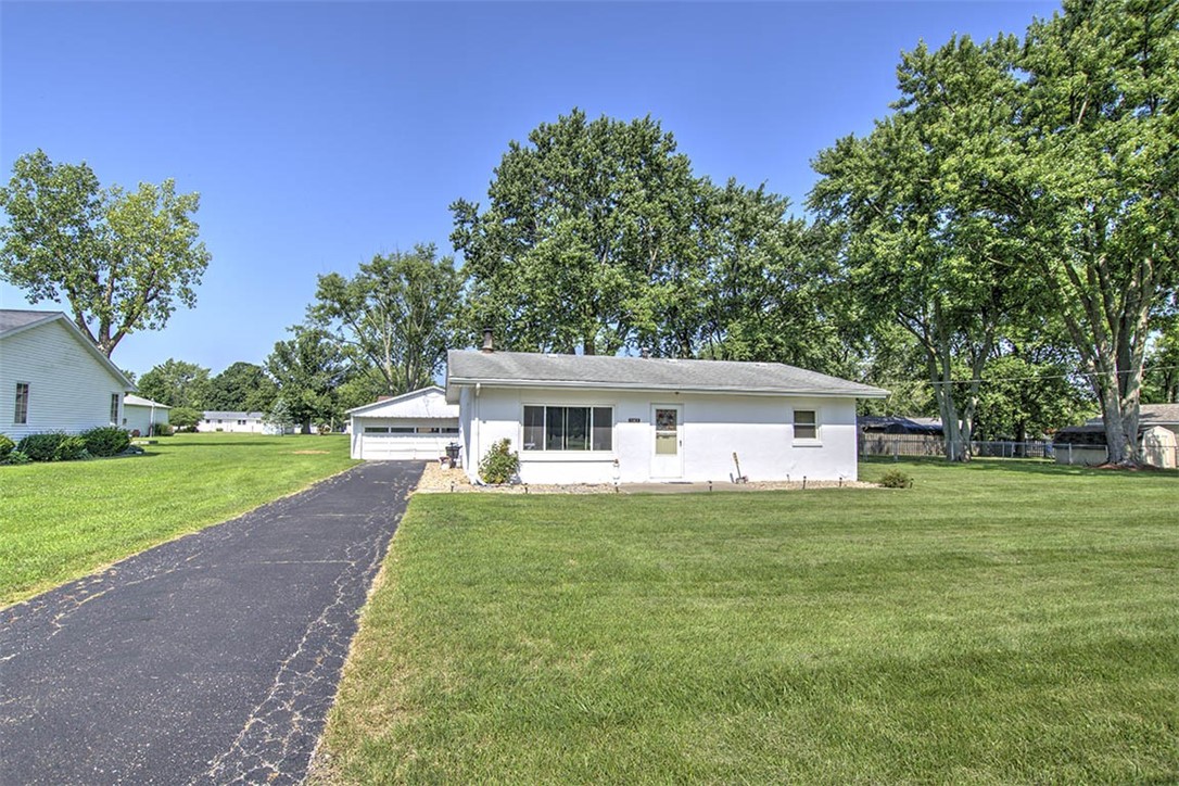 1143 South 44th Street Decatur, IL 62521 - Photo 1 of 26