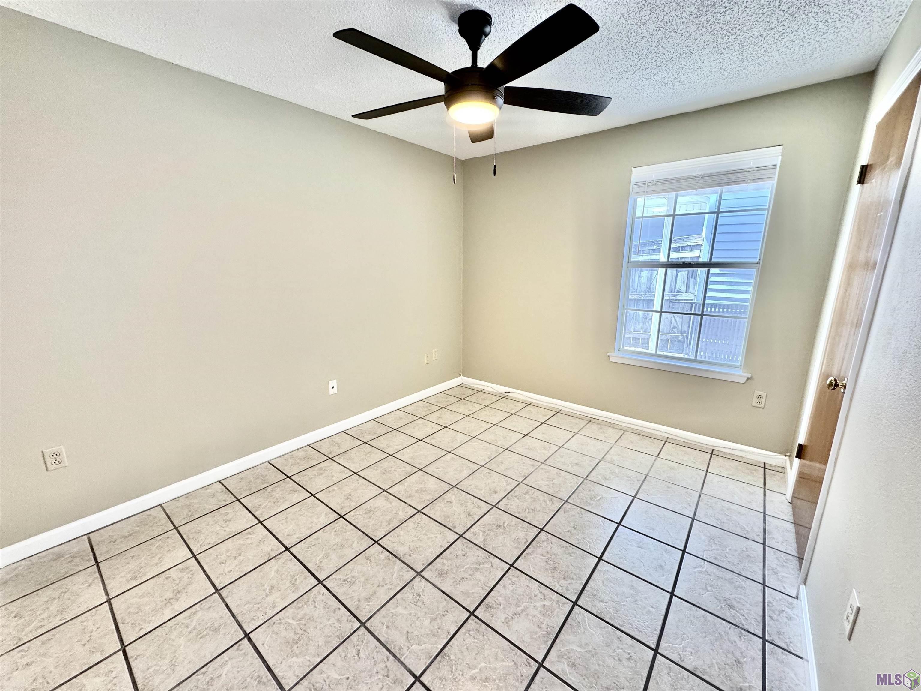 10734 Erin Vale Avenue Baton Rouge, LA 70810 - Photo 8 of 20