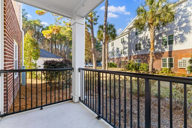 $439,900 | 1025 Riverland Woods Place, Unit 606, Charleston, SC 29412