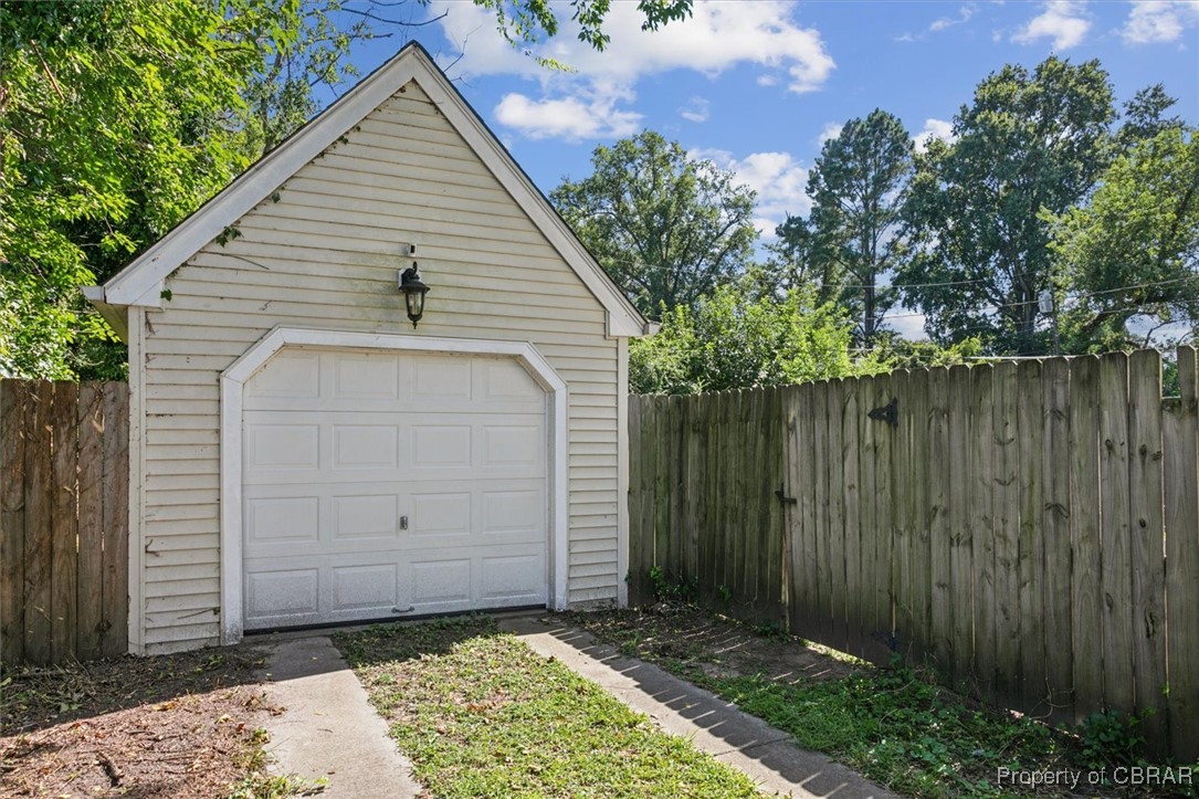 3810 Kecoughtan Road Hampton, VA 23669 - Photo 33 of 40 View of garage