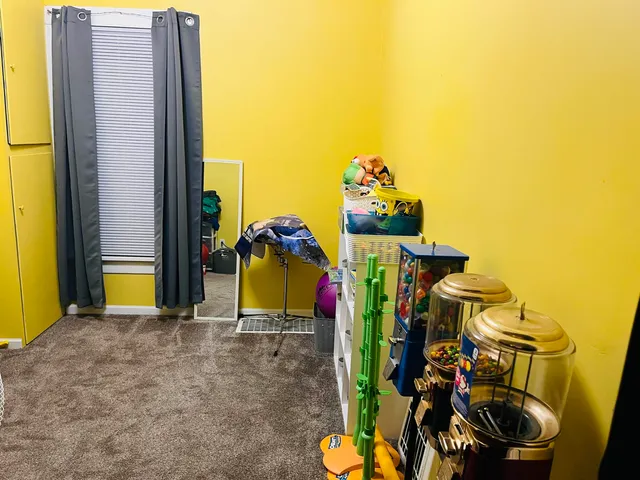 $180,000 | 533 West 10th Avenue, Oshkosh, WI 54902