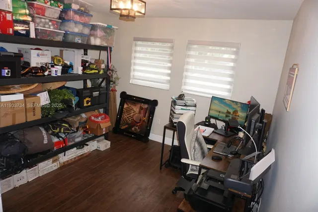 $5,500 | 10350 Southwest 16th Street, Miami, FL 33165