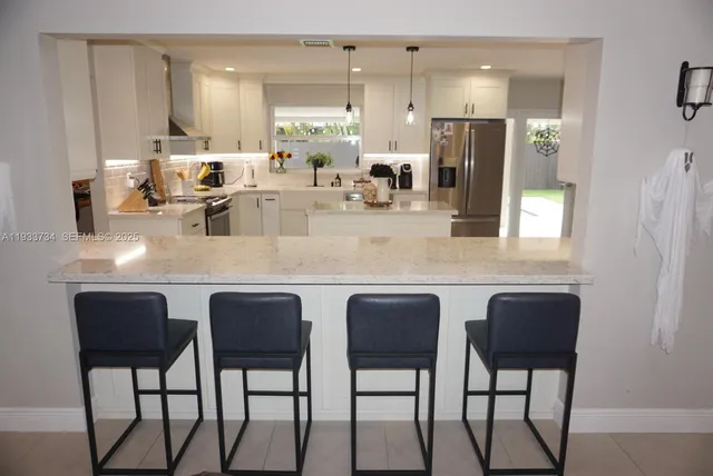 $5,500 | 10350 Southwest 16th Street, Miami, FL 33165