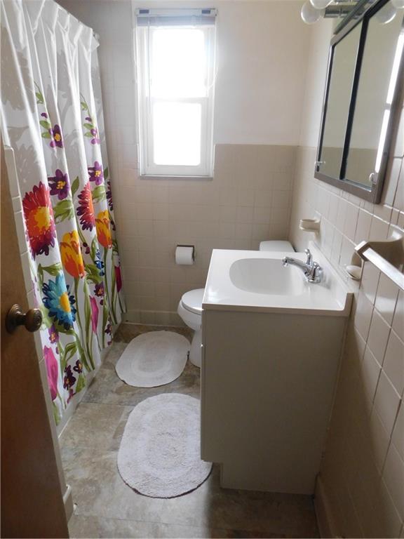 3225 Willett Road Pittsburgh, PA 15227 - Photo 12 of 18 Gallery Image 12