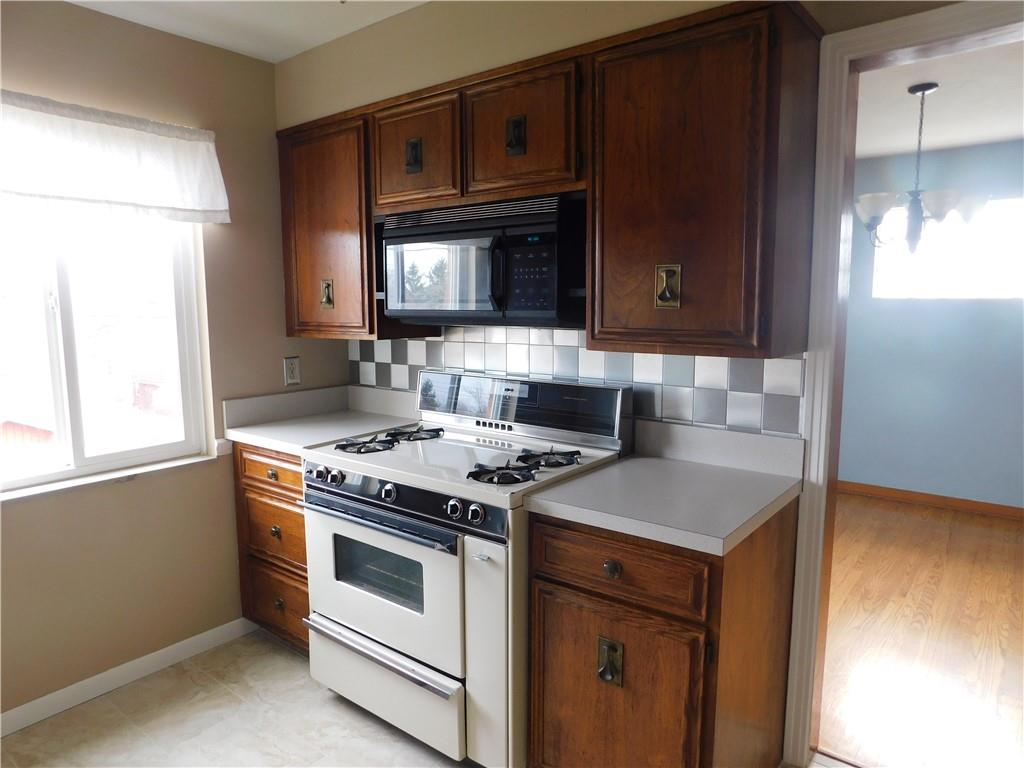 3225 Willett Road Pittsburgh, PA 15227 - Photo 6 of 18 Gallery Image 6