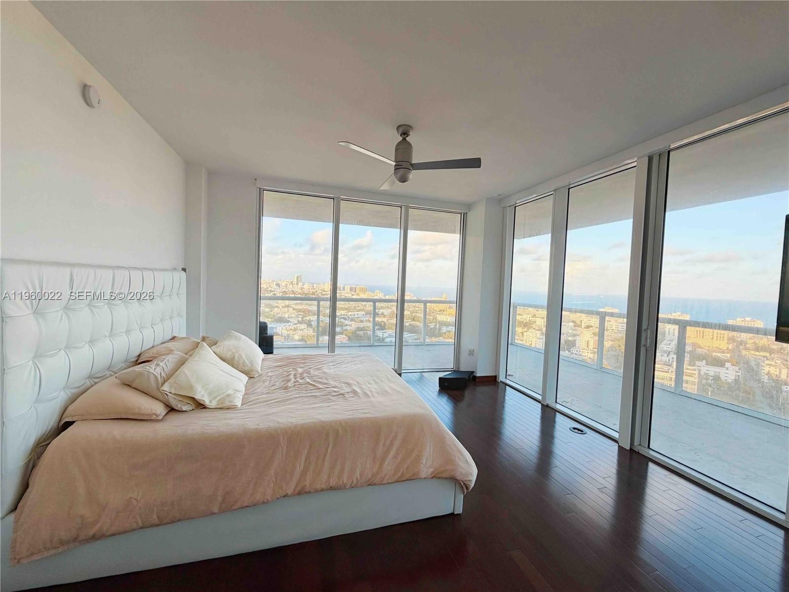 450 Alton Road, Unit 2610 Miami Beach, FL 33139 - Photo 19 of 37