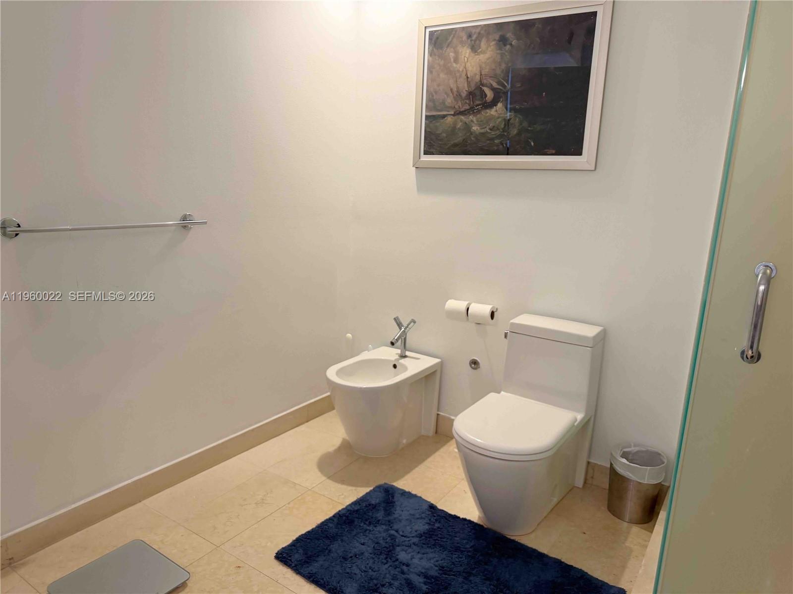 450 Alton Road, Unit 2610 Miami Beach, FL 33139 - Photo 9 of 37