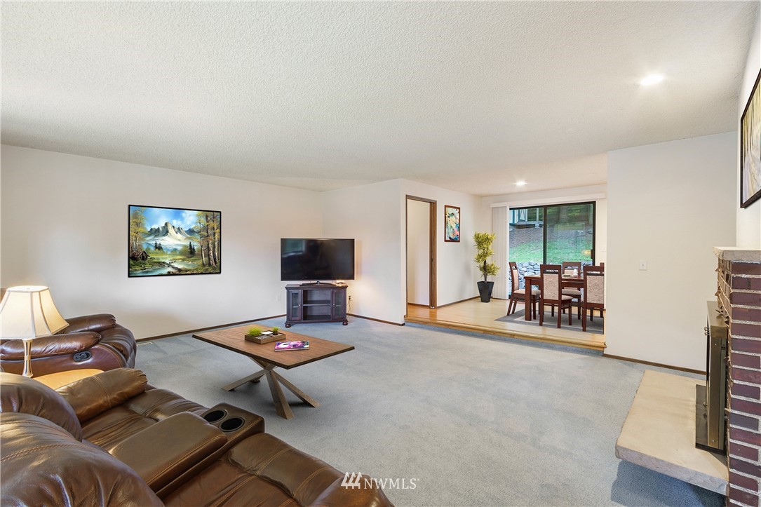 4505 Chrisella Road East Edgewood, WA 98372 - Photo 8 of 37 Gallery Image 8