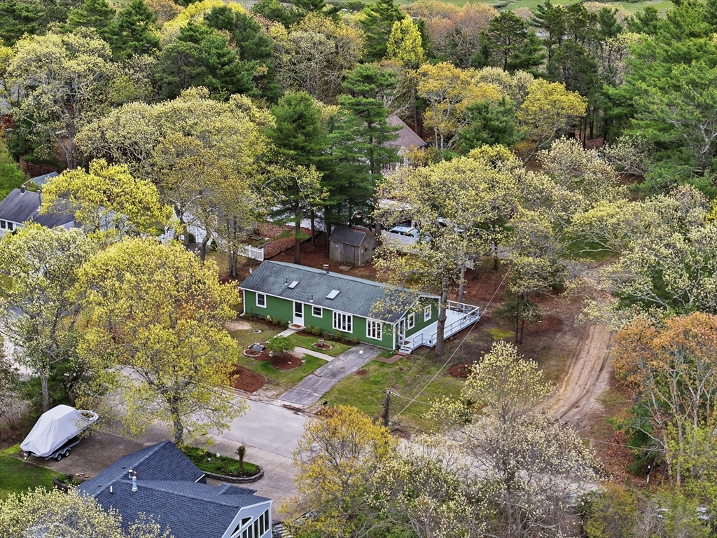 94 Edgewater Drive Wareham, MA 02571 - Photo 8 of 37