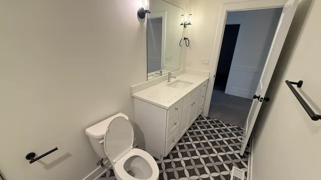 $500,000 | 417 West Pierce Road, Itasca, IL 60143