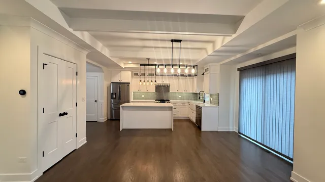 $500,000 | 417 West Pierce Road, Itasca, IL 60143