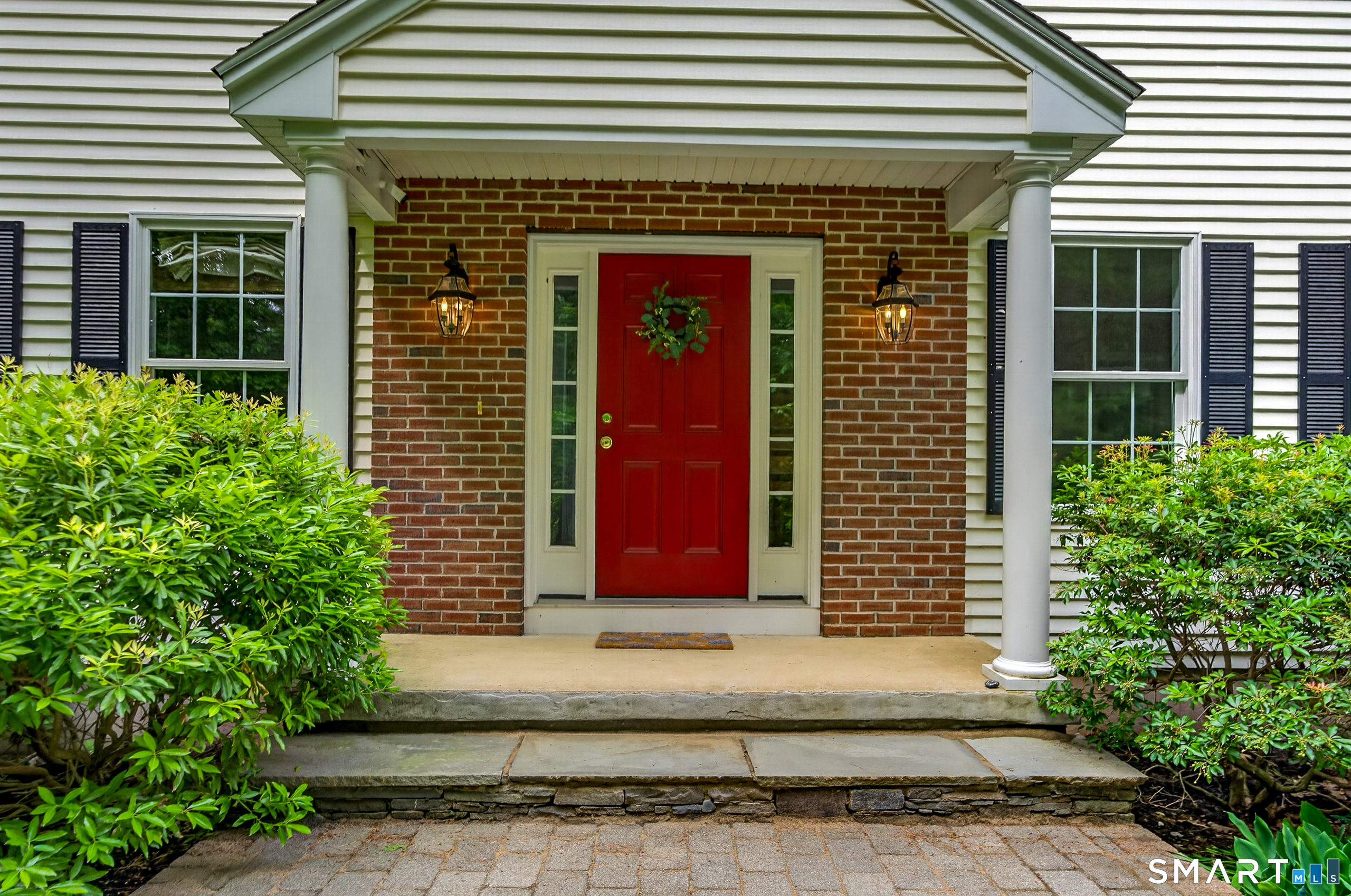 121 Wildwood Road Tolland, CT 06084 - Photo 4 of 40