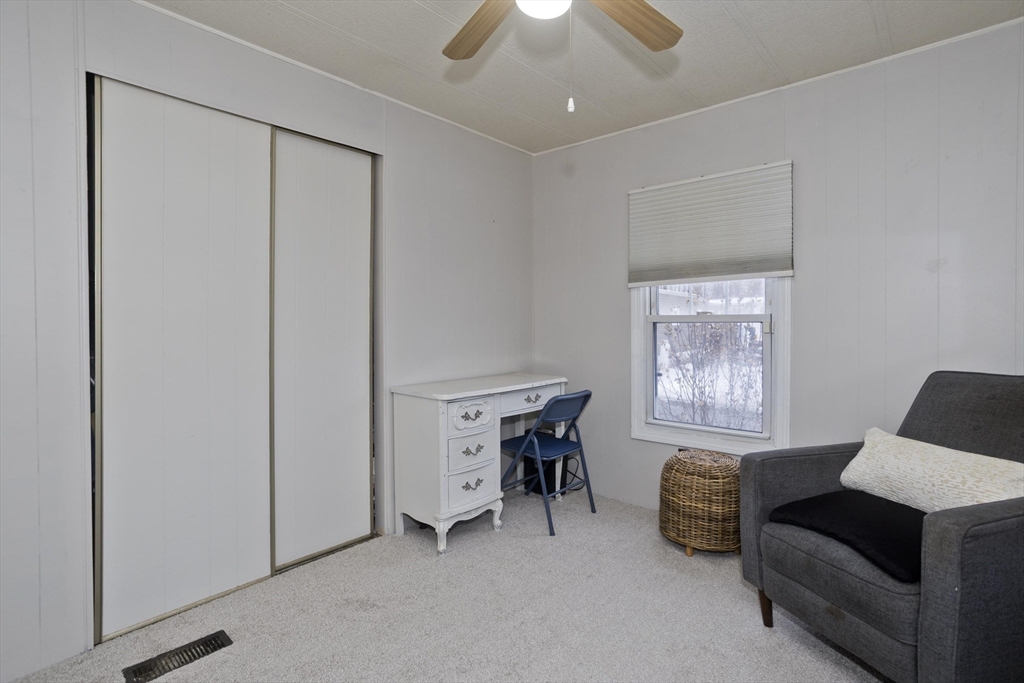 93 Grochmal Avenue, Unit 12 Springfield, MA 01151 - Photo 20 of 28