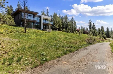 $250,000 | L14 Harrington Place, McCall, ID 83638