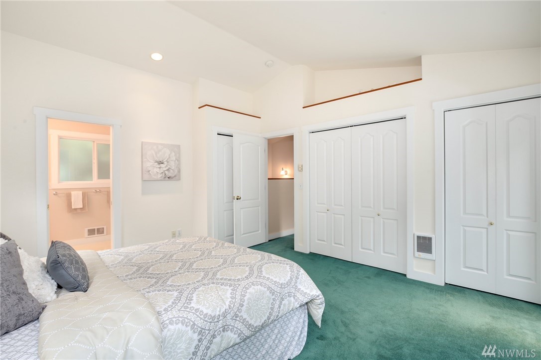 1730 Southeast Mullenix Road Port Orchard, WA 98367 - Photo 11 of 25