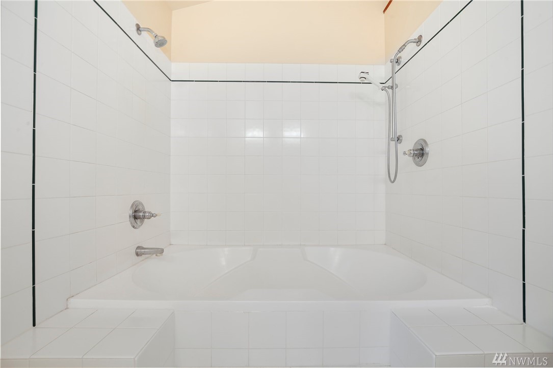 1730 Southeast Mullenix Road Port Orchard, WA 98367 - Photo 13 of 25