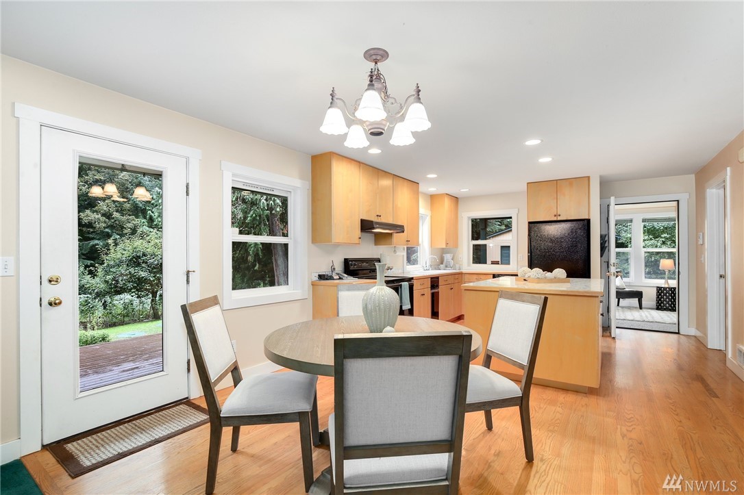 1730 Southeast Mullenix Road Port Orchard, WA 98367 - Photo 4 of 25