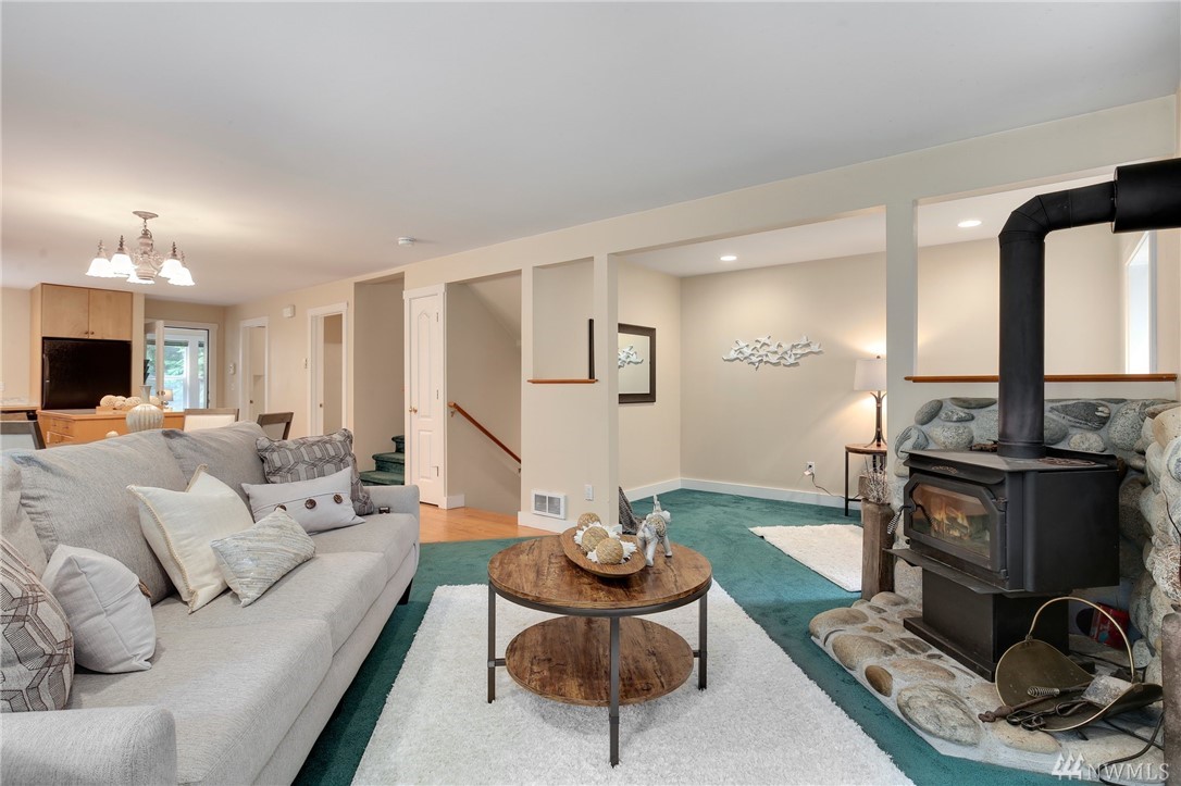 1730 Southeast Mullenix Road Port Orchard, WA 98367 - Photo 8 of 25