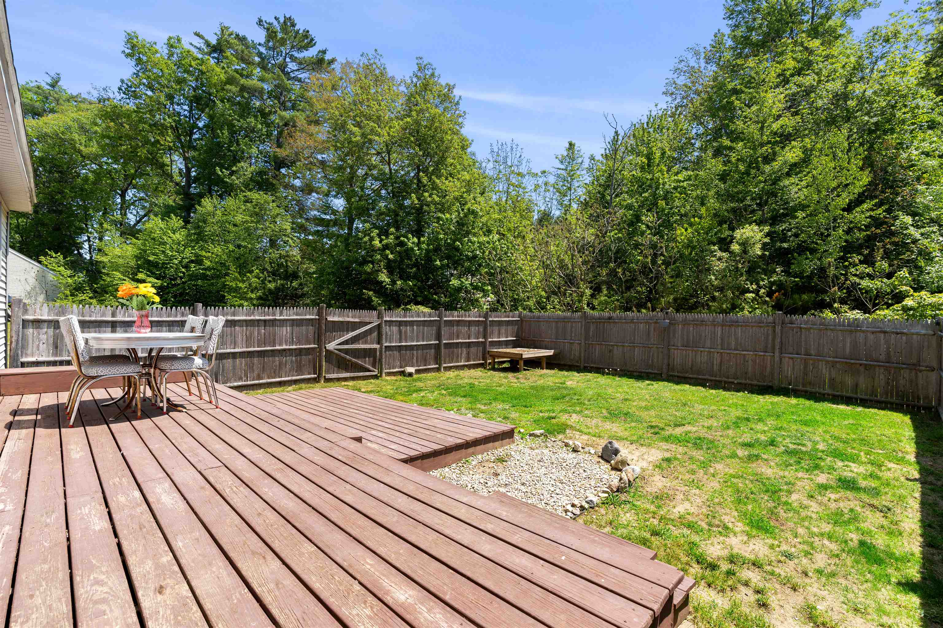 5 Webster Cir Road Hillsborough, NH 03244 - Photo 33 of 40