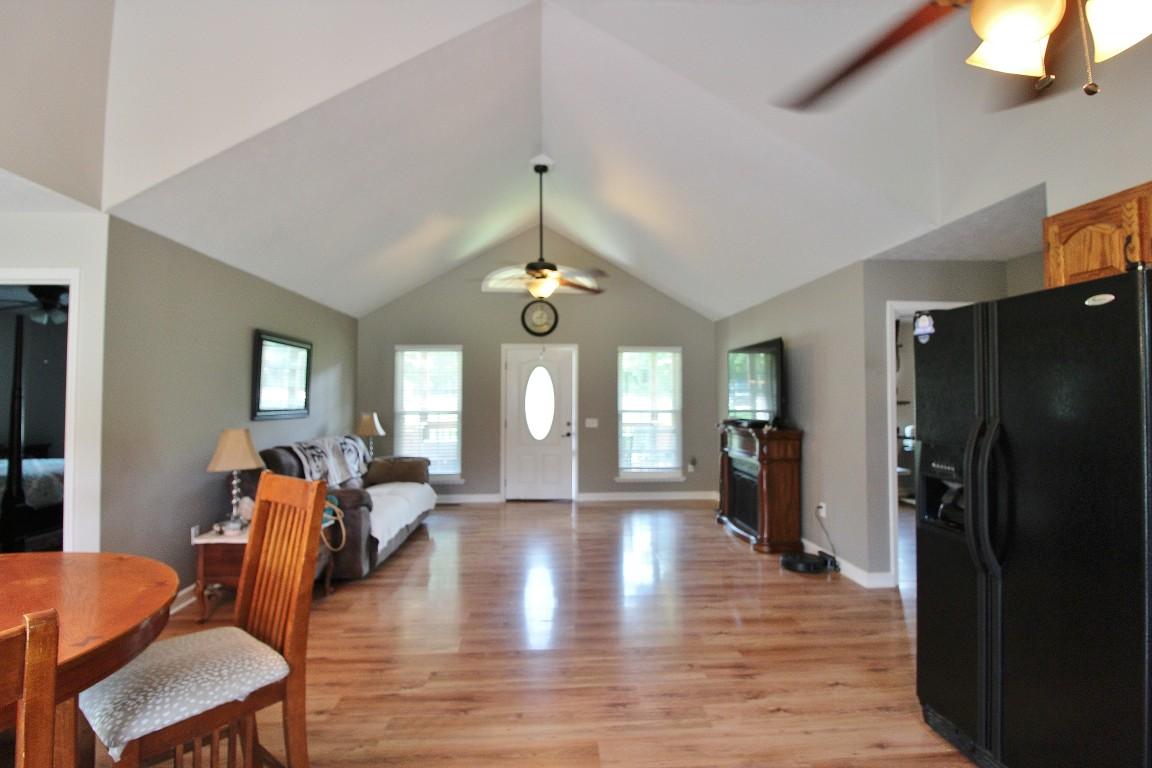 2598 Old Stage Road Spring City, TN 37381 - Photo 2 of 39 3