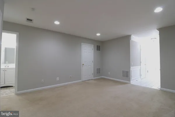 $3,000 | 22669 High Haven Terrace, Ashburn, VA 20148