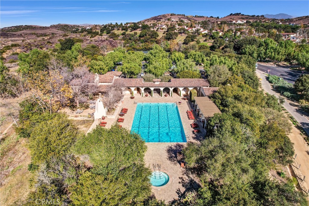 41 Needle Grass Irvine, CA 92603 - Photo 59 of 64 Shady Canyon Association - Pool and Spa