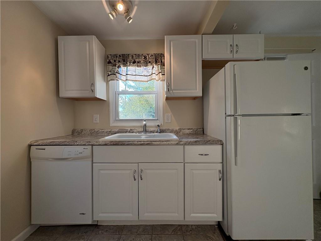 314 Fort Couch Road Pittsburgh, PA 15241 - Photo 4 of 15