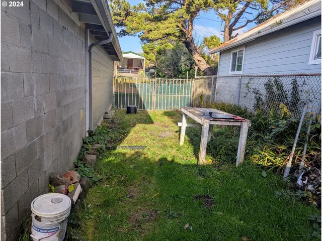 $239,000 | 293 North Empire Boulevard, Coos Bay, OR 97420