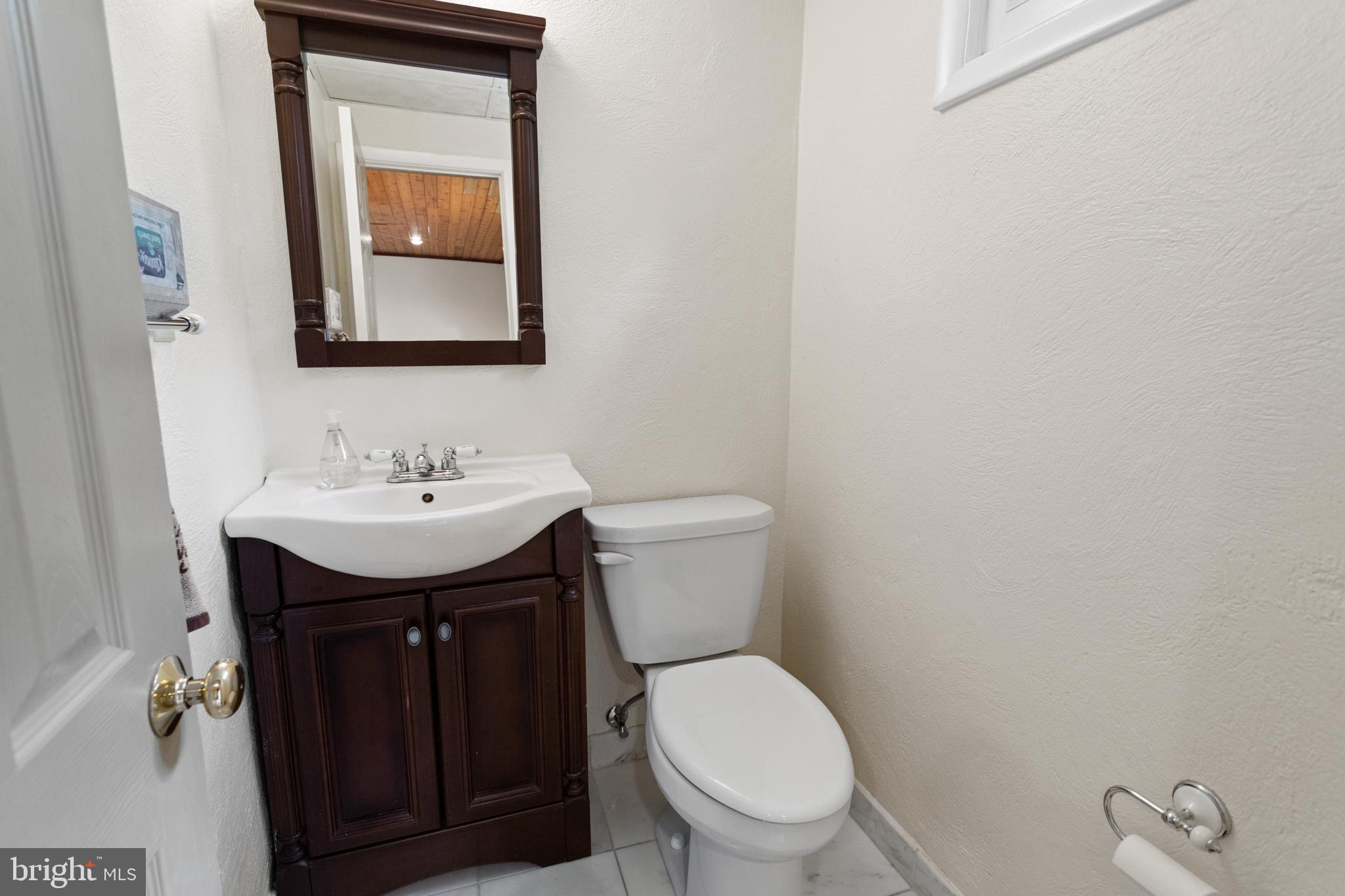 661 Forest Road Wayne, PA 19087 - Photo 32 of 42