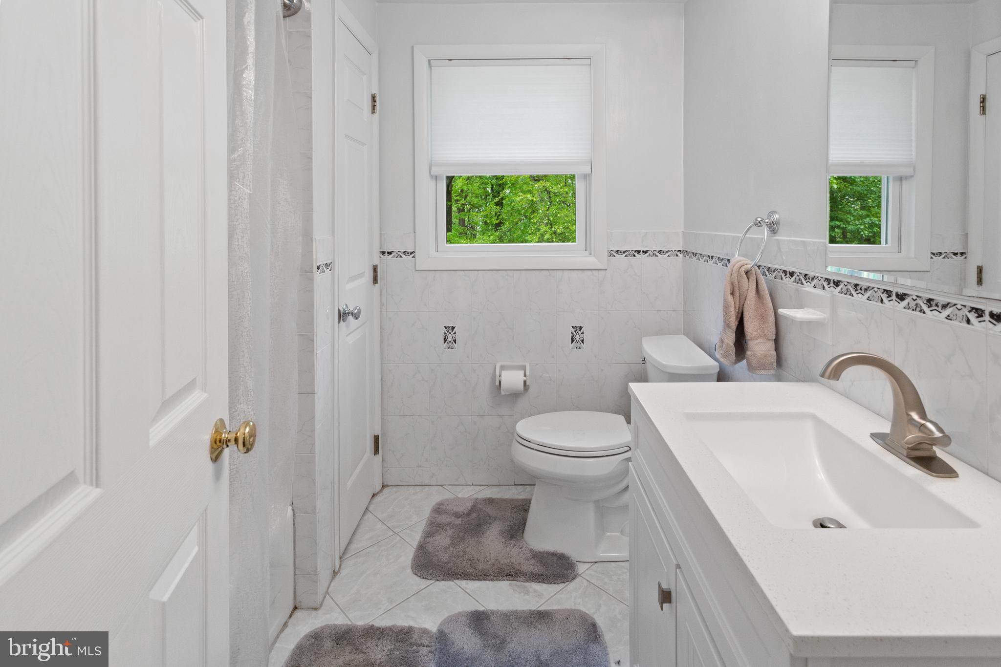 661 Forest Road Wayne, PA 19087 - Photo 34 of 42