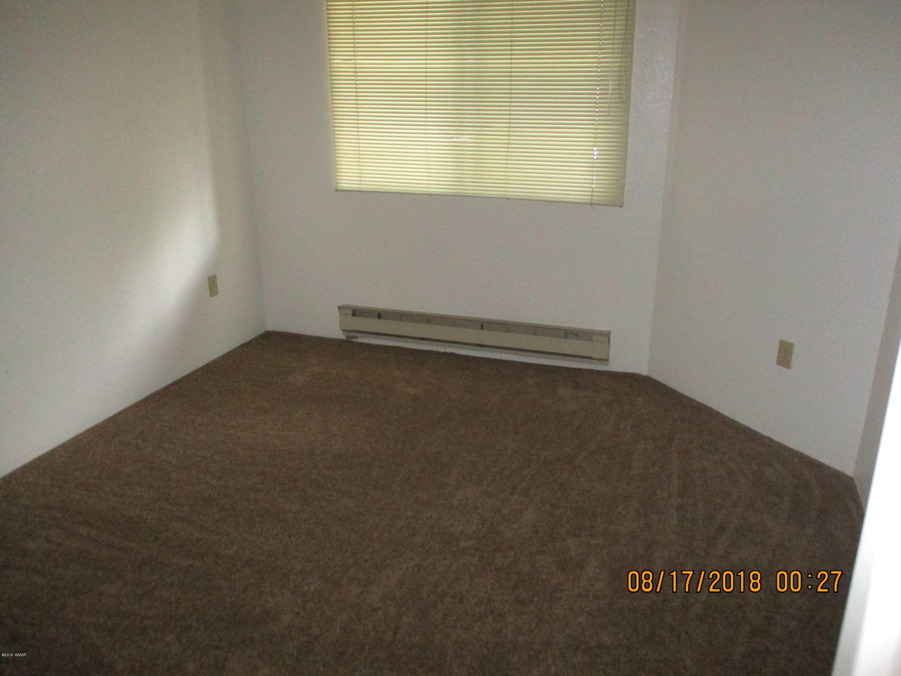 104 South White Mountain Road, Unit 104 Show Low, AZ 85901 - Photo 6 of 9