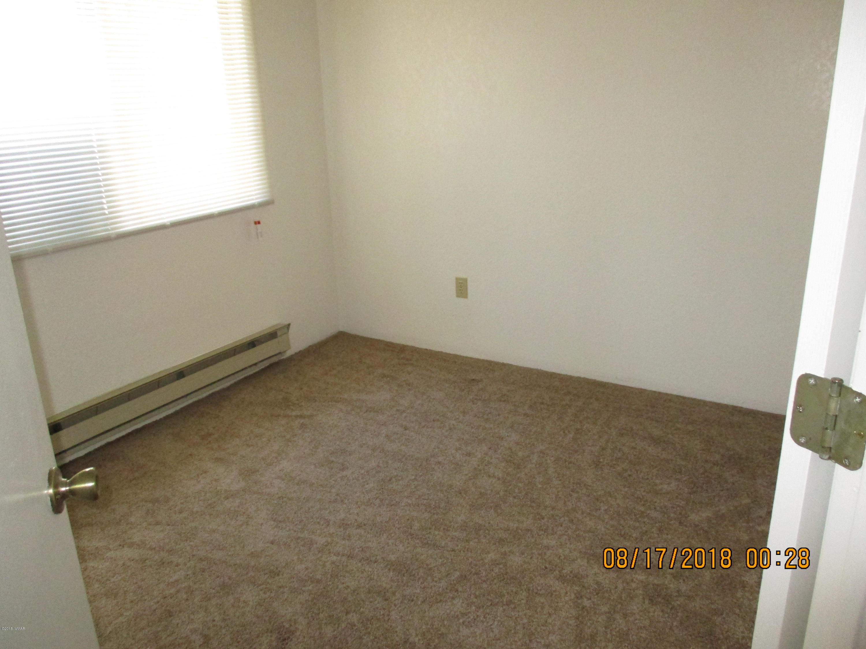 104 South White Mountain Road, Unit 104 Show Low, AZ 85901 - Photo 7 of 9