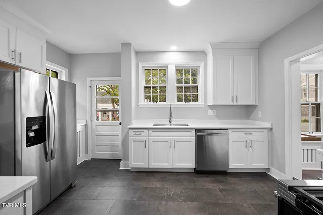 $479,985 | 217 North Street, Marion, VA 24354