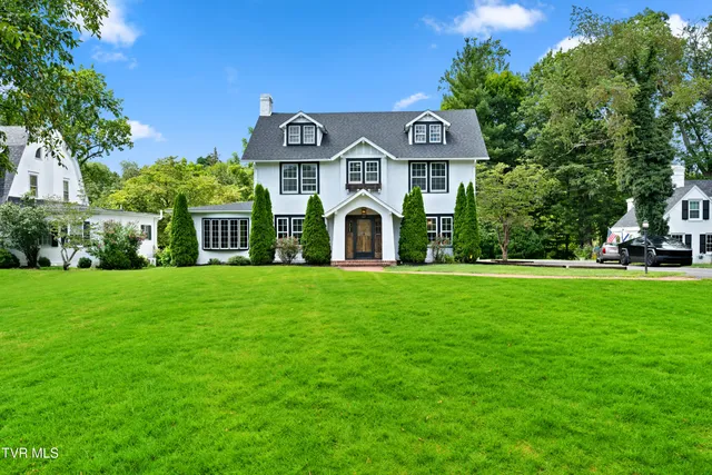 $479,985 | 217 North Street, Marion, VA 24354