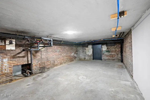 $479,985 | 217 North Street, Marion, VA 24354