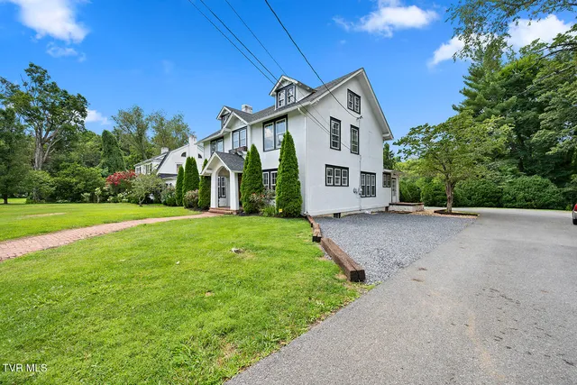 $479,985 | 217 North Street, Marion, VA 24354