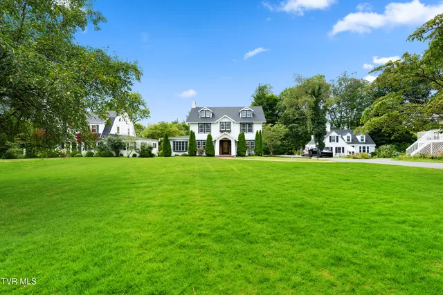 $479,985 | 217 North Street, Marion, VA 24354