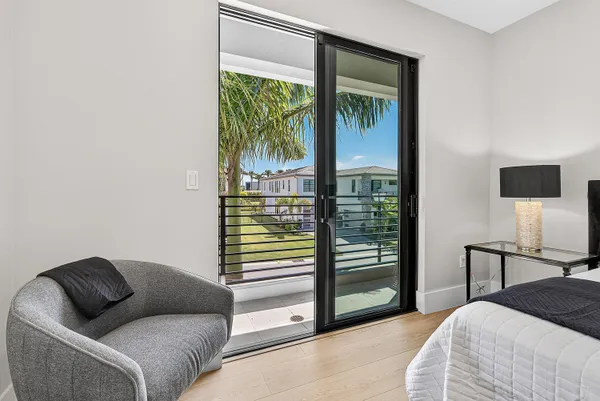 $17,000 | 9370 Sunflower Mdw Road, Boca Raton, FL 33434