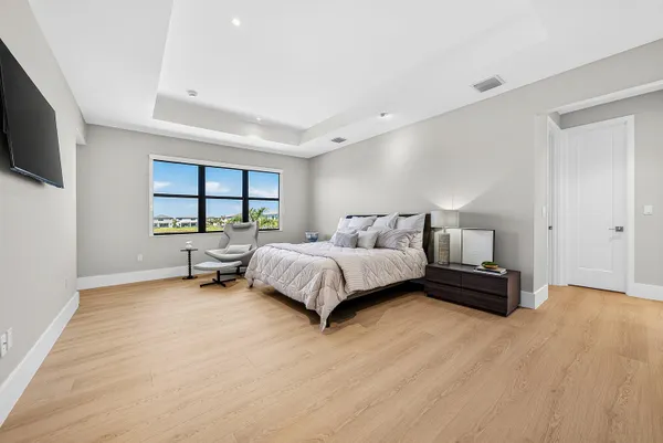 $17,000 | 9370 Sunflower Mdw Road, Boca Raton, FL 33434