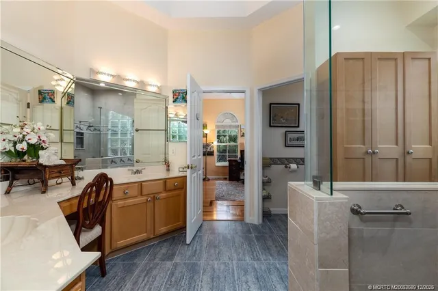 $689,000 | 4520 Northwest Indian Oak Court, Jensen Beach, FL 34957