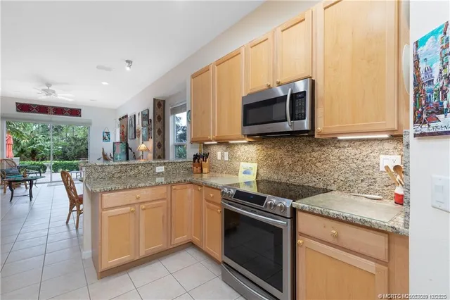 $689,000 | 4520 Northwest Indian Oak Court, Jensen Beach, FL 34957