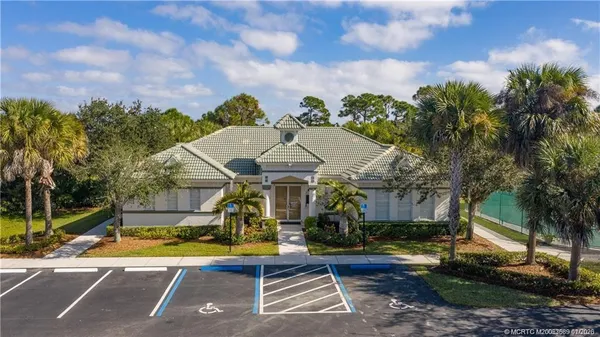 $689,000 | 4520 Northwest Indian Oak Court, Jensen Beach, FL 34957