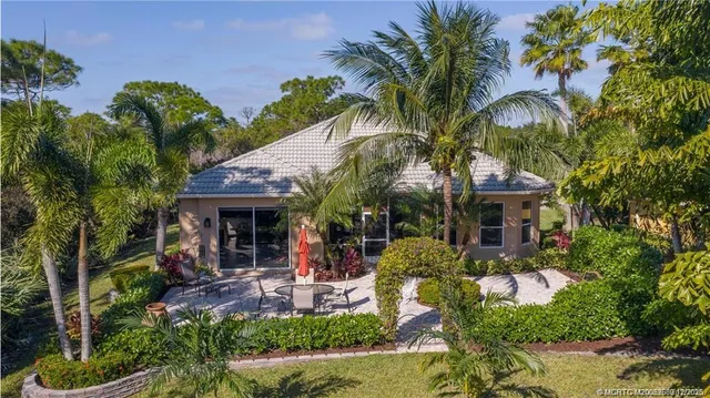 $689,000 | 4520 Northwest Indian Oak Court, Jensen Beach, FL 34957