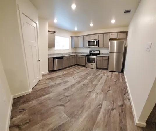 $709,900 | 21155 Gosling Road, Unit 37, Spring, TX 77388